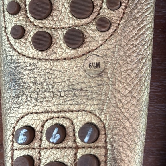 TORY BURCH | GOLD LEATHER LOAFERS | size 6.5 - Picture 7 of 7